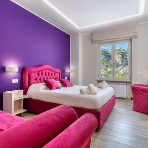 Tiffany Suites